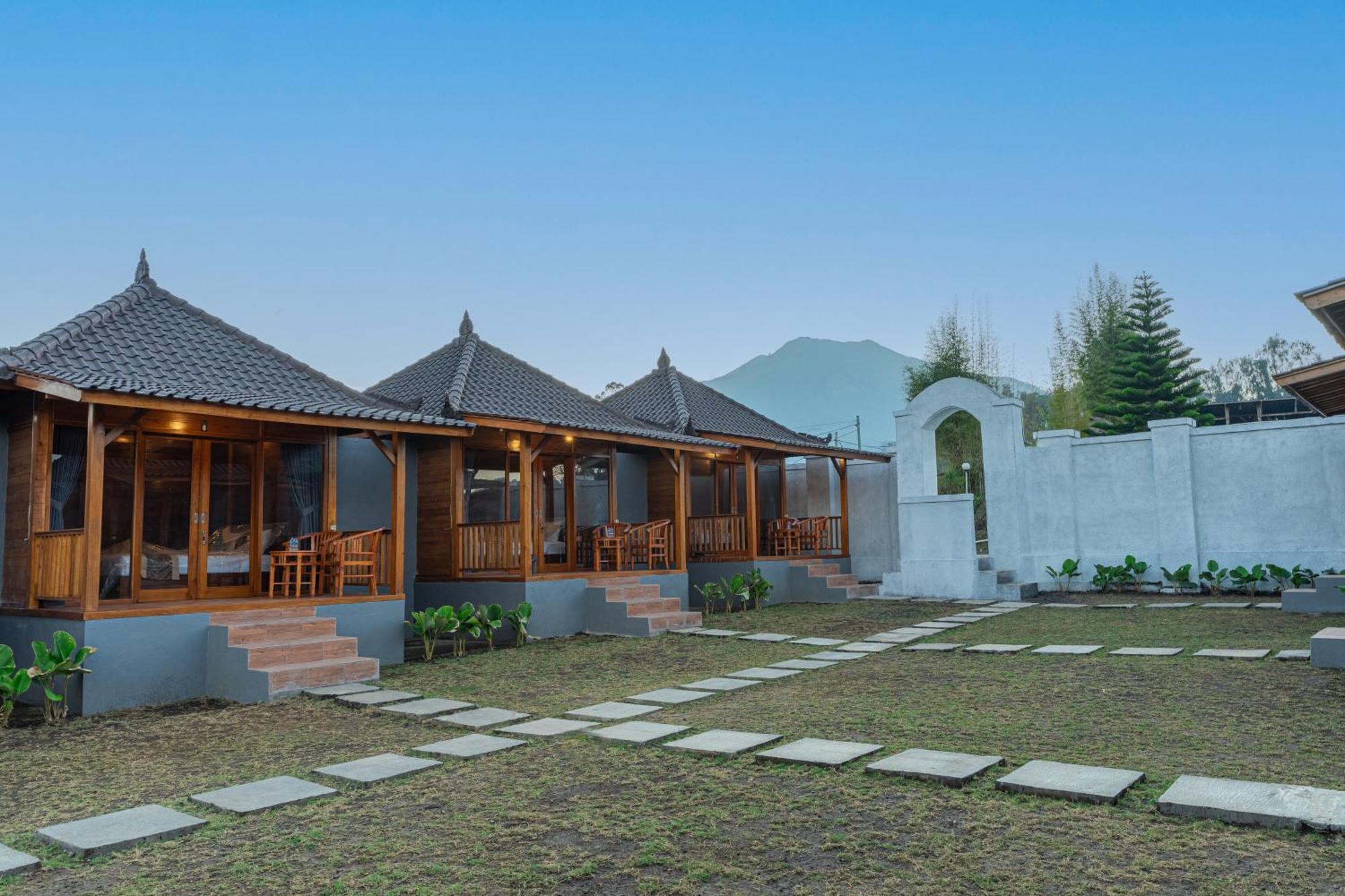 D Sila'S Tepi Danu Villas Kintamani & Natural Hot Spring Exterior foto