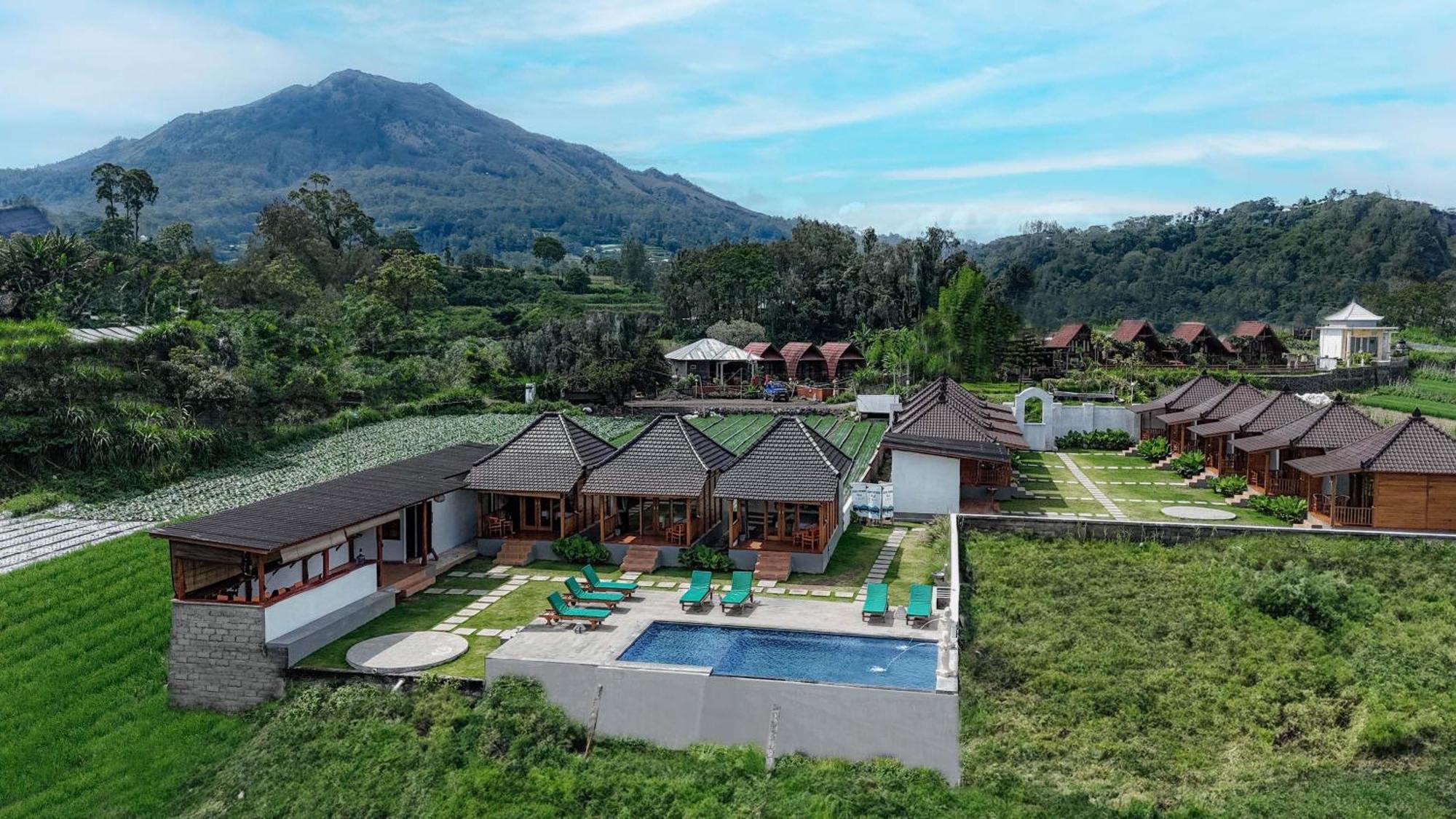 D Sila'S Tepi Danu Villas Kintamani & Natural Hot Spring Exterior foto